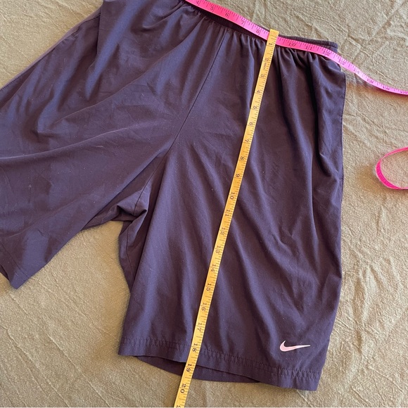 Nike Dri fit size medium black shorts - Picture 2 of 7